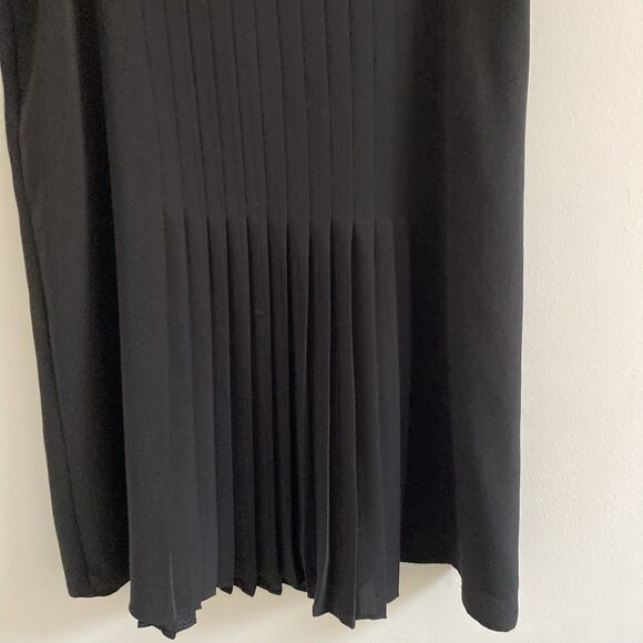 Lauren Ralph Lauren black pleated Georgette skirt size 6 Side Zipper Lined - Picture 2 of 5